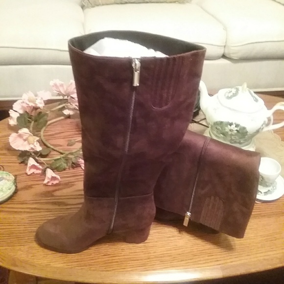 comfortview Shoes - NWT super cute boots